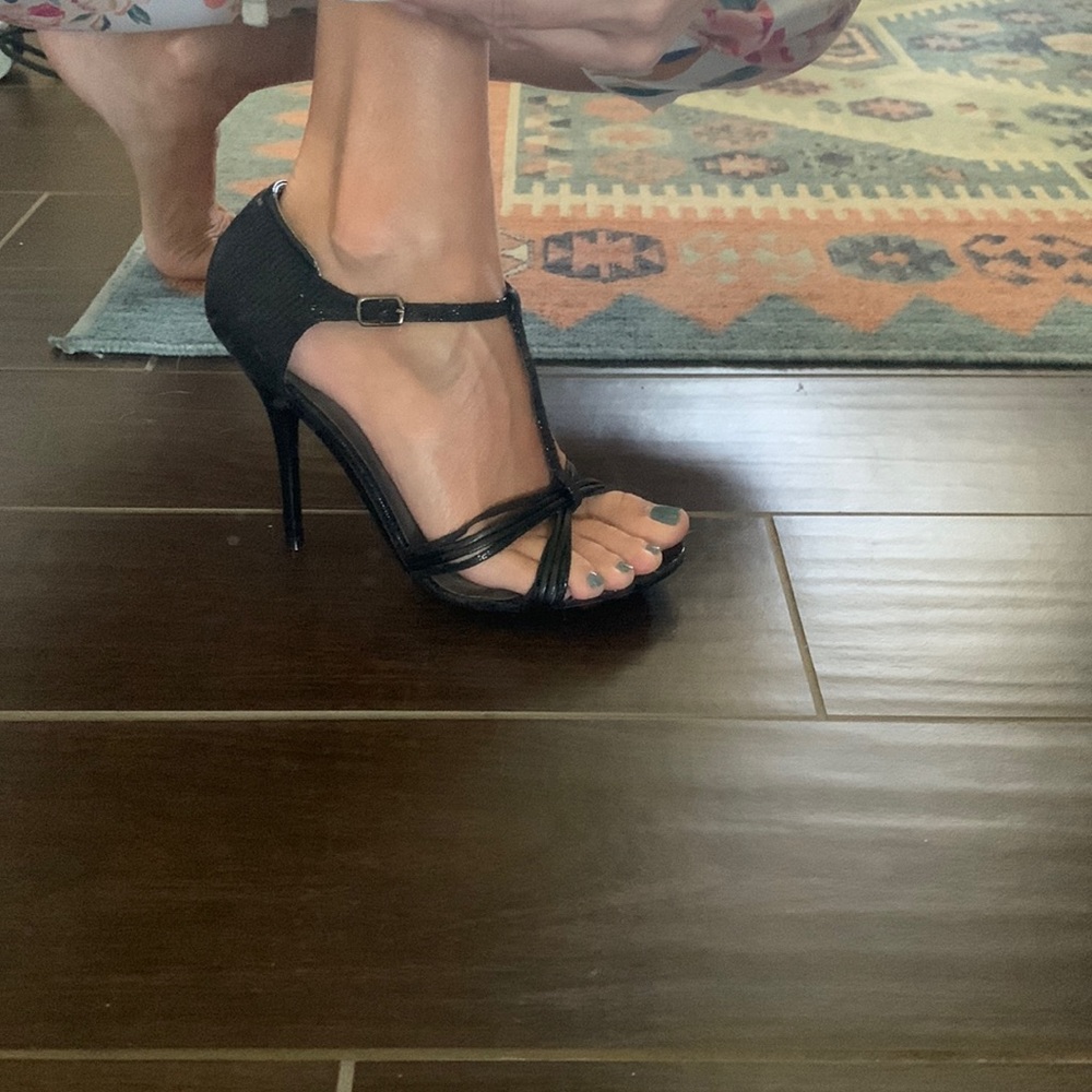 Black 6 inch strappy heels